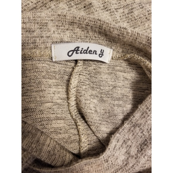 AIDEN Y MOCK DRESS - Picture 3 of 4